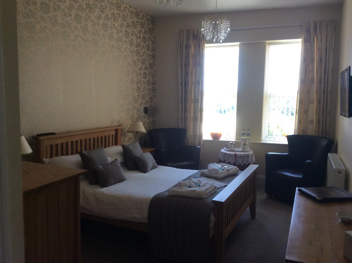 Coombe Court Hotel Торки Экстерьер фото