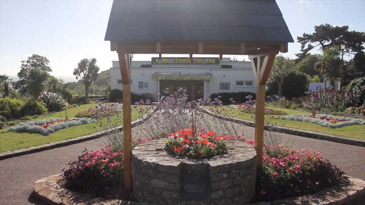 Coombe Court Hotel Торки Экстерьер фото
